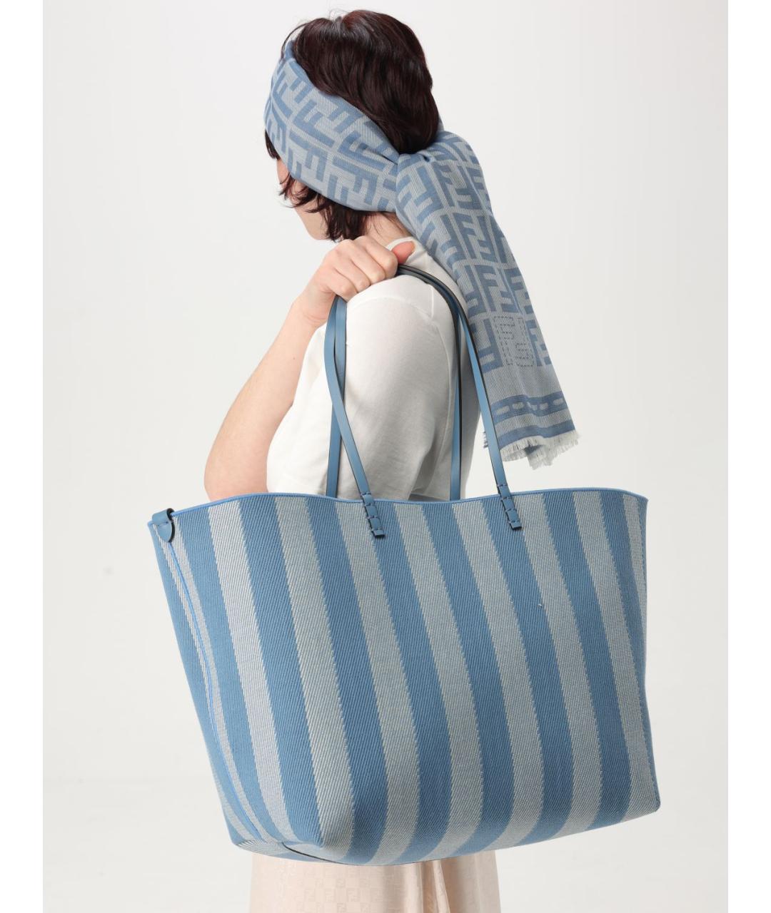 FENDI Голубая тканевая сумка тоут, фото 2