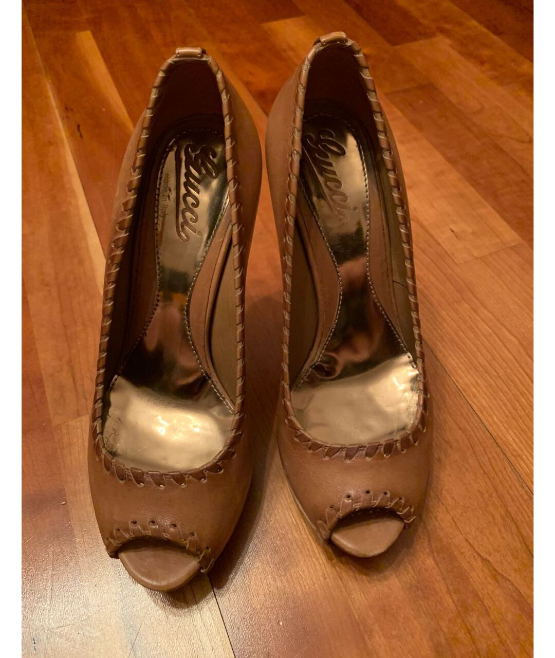 GUCCI Бежевые кожаные туфли, фото 3