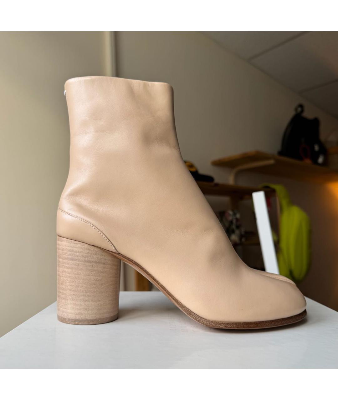 MAISON MARGIELA Бежевые кожаные ботильоны, фото 6