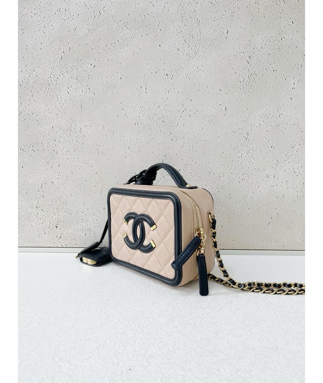 CHANEL Бежевая кожаная сумка через плечо, фото 2