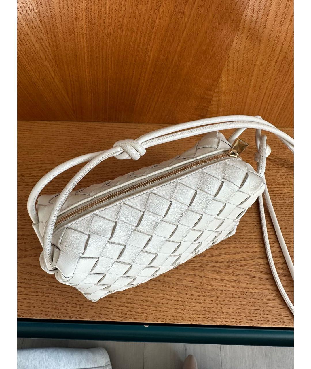 BOTTEGA VENETA Белая кожаная сумка через плечо, фото 4