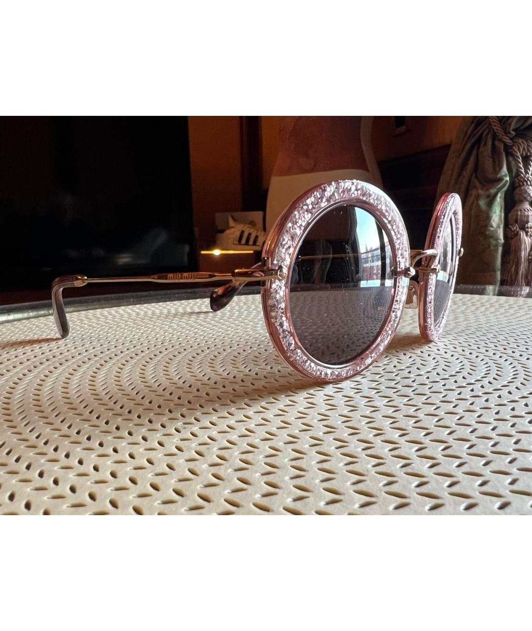 MIU MIU Розовые пластиковые солнцезащитные очки, фото 3