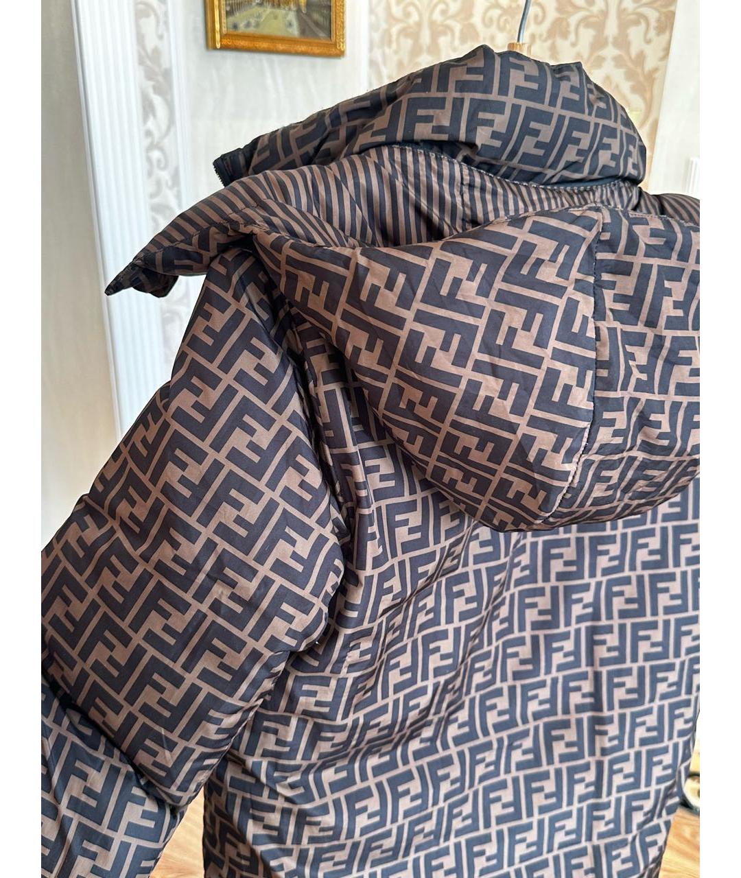 FENDI Коричневый полиэстеровый пуховик, фото 4