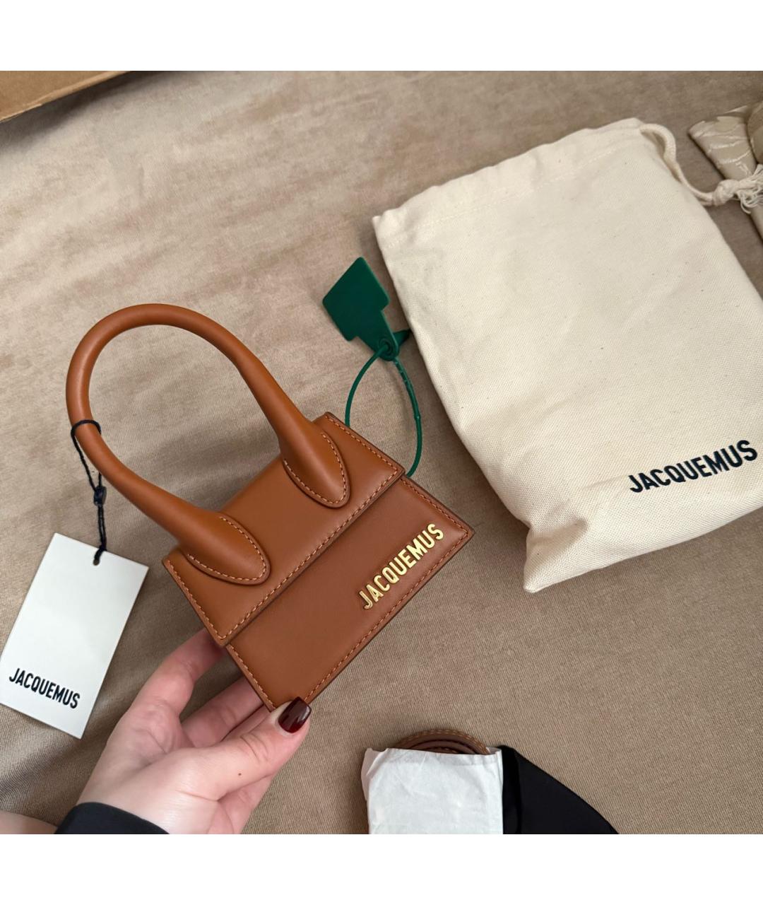 JACQUEMUS Коричневая кожаная сумка с короткими ручками, фото 4