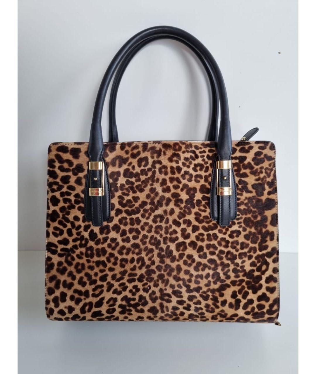 FERRAGAMO Коричневая замшевая сумка с короткими ручками, фото 2