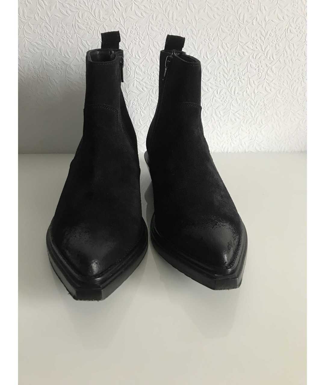 BALENCIAGA Черные замшевые ботинки, фото 2
