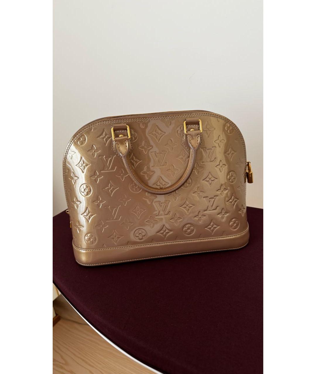 LOUIS VUITTON Бежевая кожаная сумка с короткими ручками, фото 2