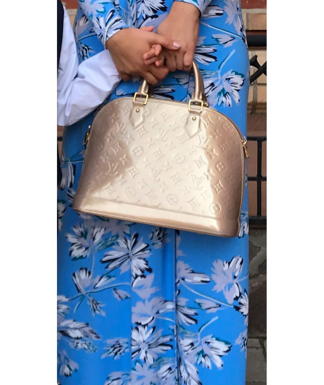 LOUIS VUITTON Бежевая кожаная сумка с короткими ручками, фото 3