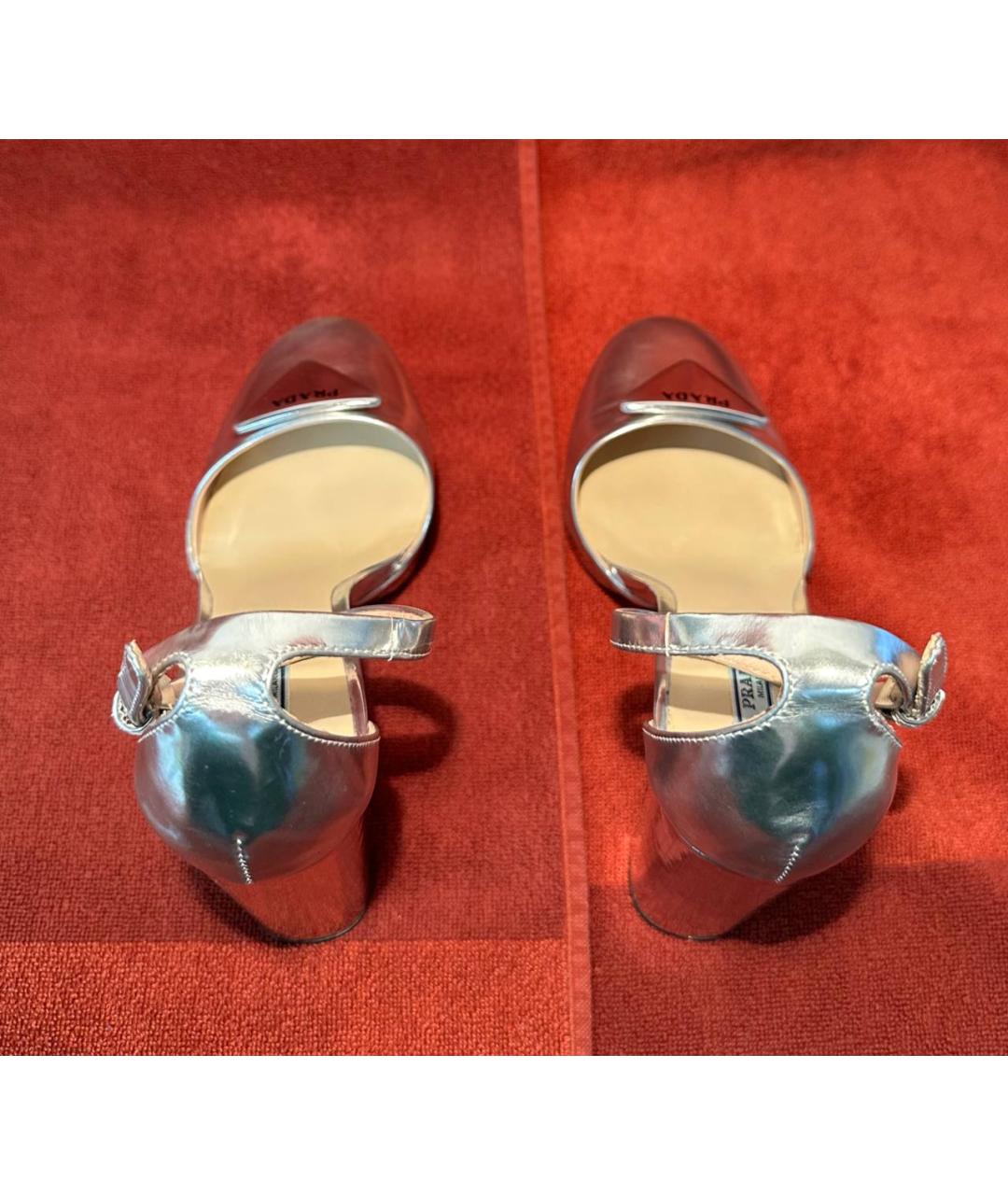 PRADA Серебряные босоножки из лакированной кожи, фото 3