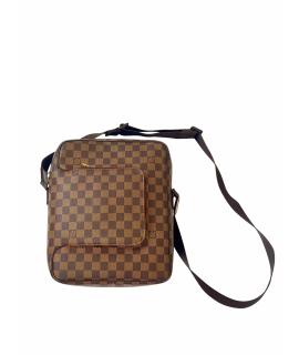 LOUIS VUITTON Сумка на плечо