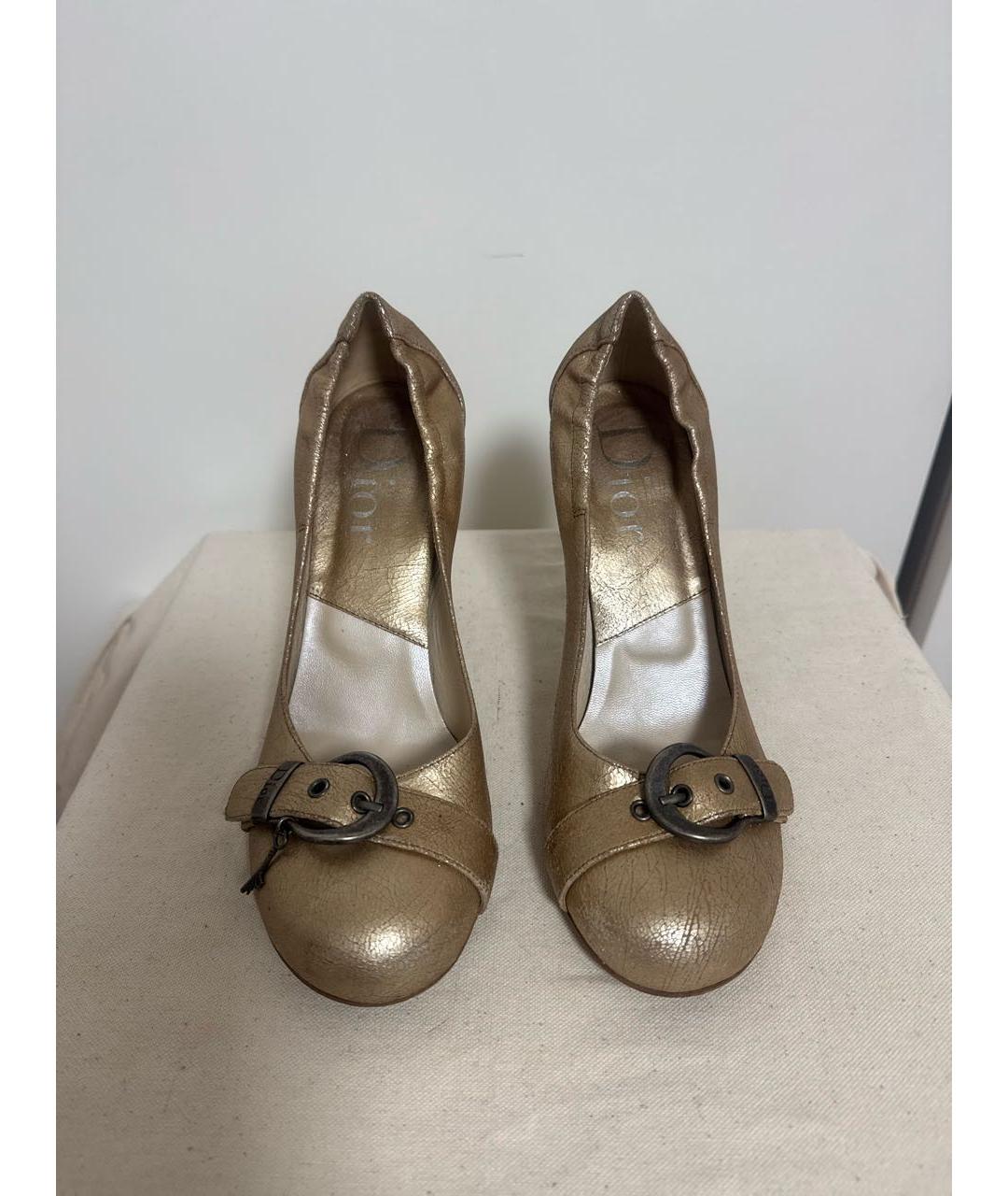 CHRISTIAN DIOR Золотые кожаные туфли, фото 2
