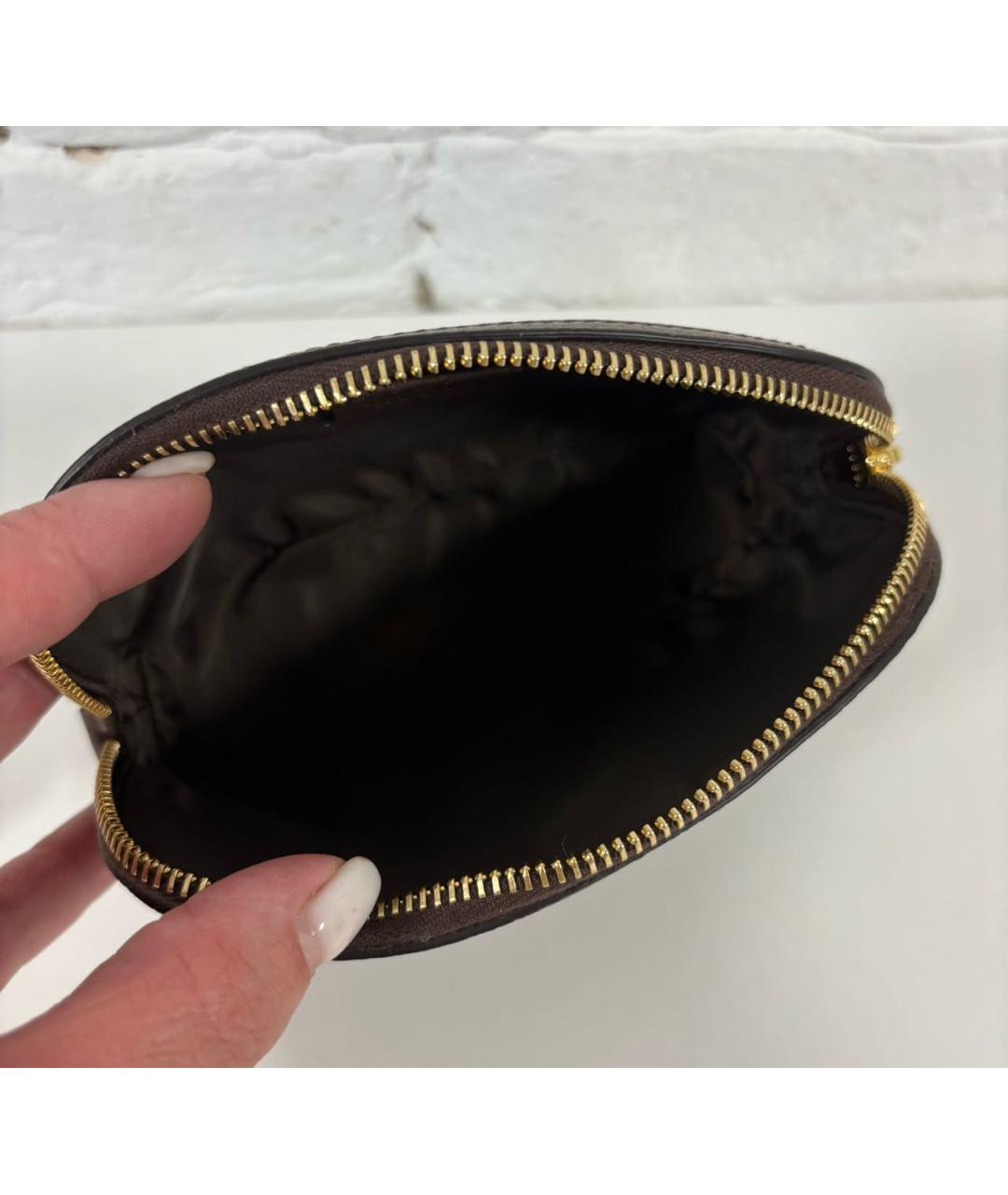 GUCCI Бежевая кожаная косметичка, фото 4