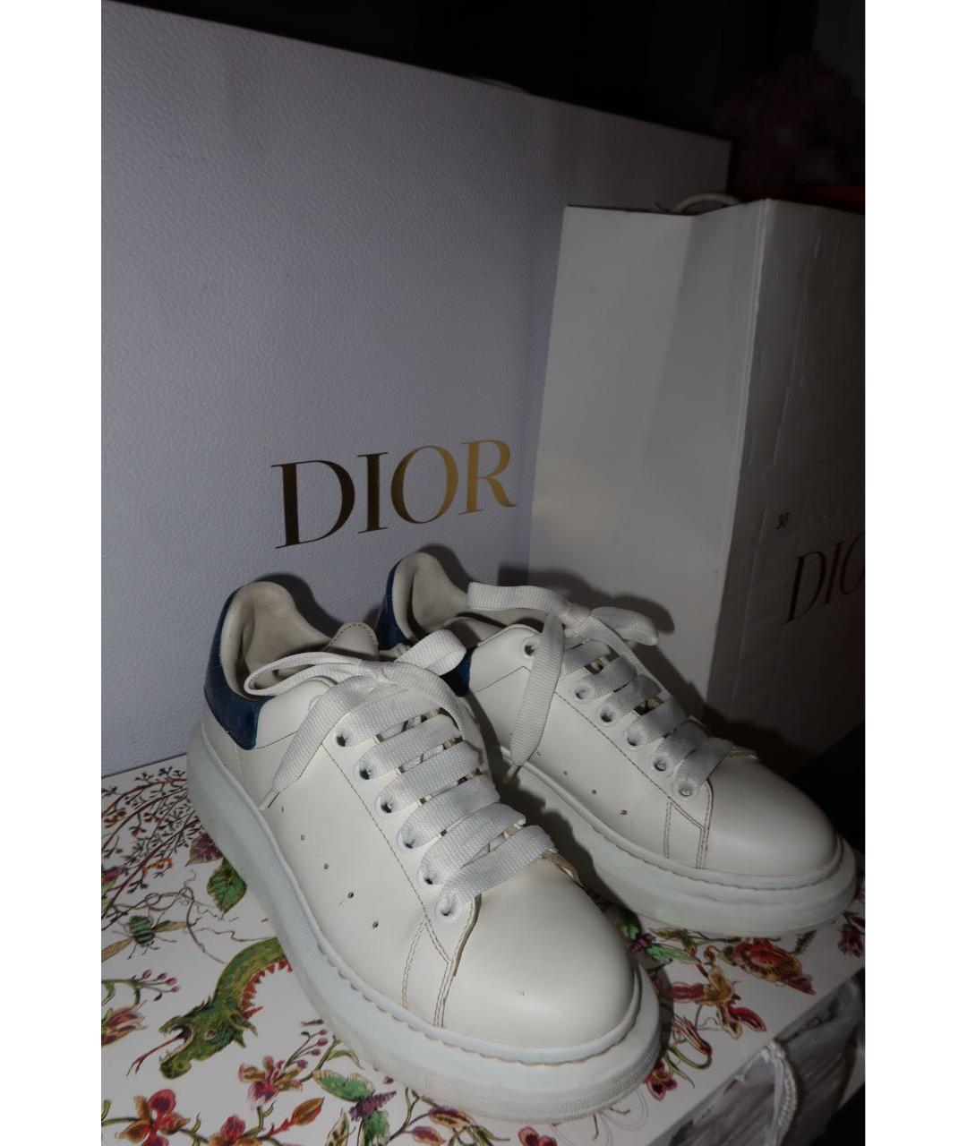 ALEXANDER MCQUEEN Белые кожаные кроссовки, фото 3