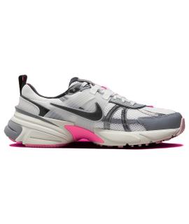 NIKE Кроссовки