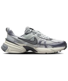 NIKE Кроссовки
