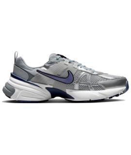 NIKE Кроссовки