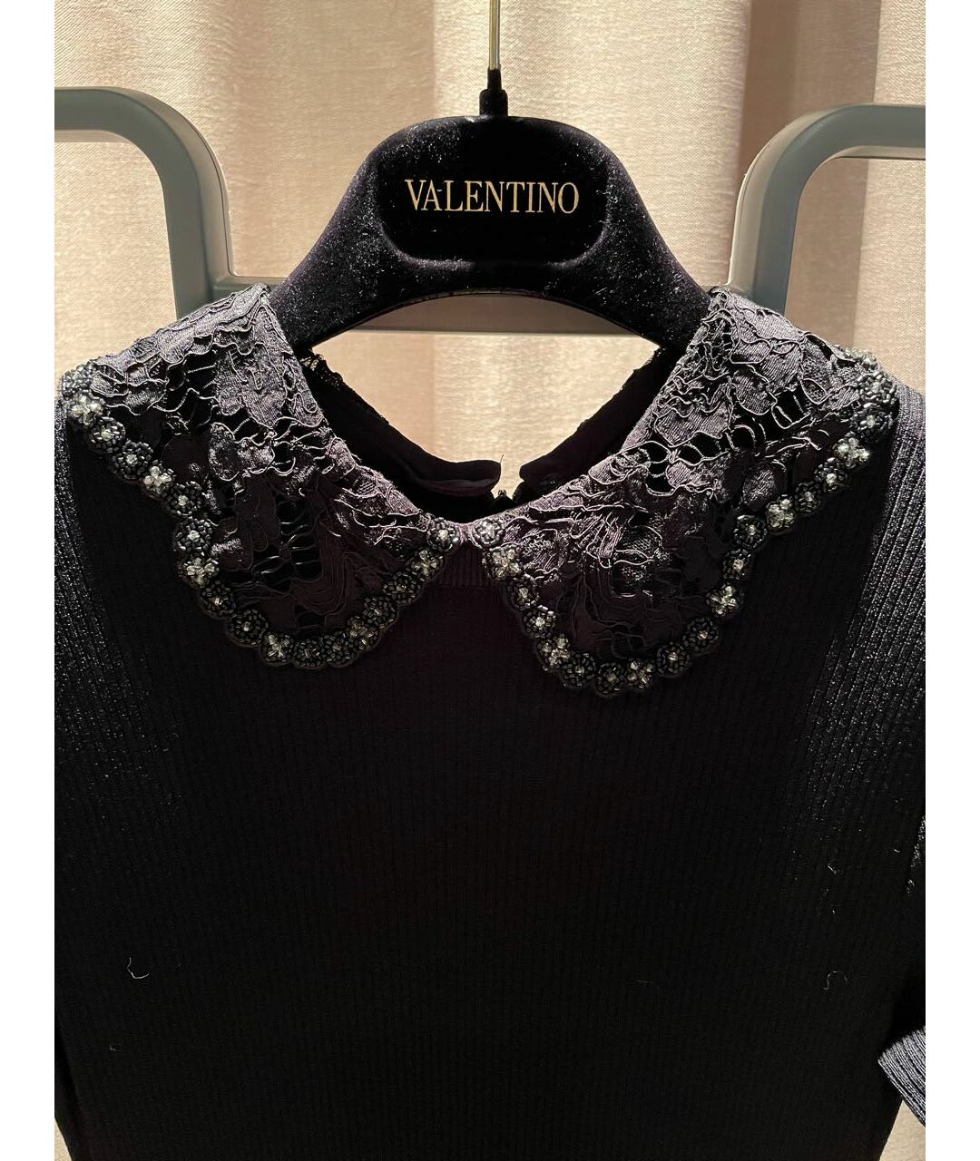 VALENTINO Черное вискозное повседневное платье, фото 3