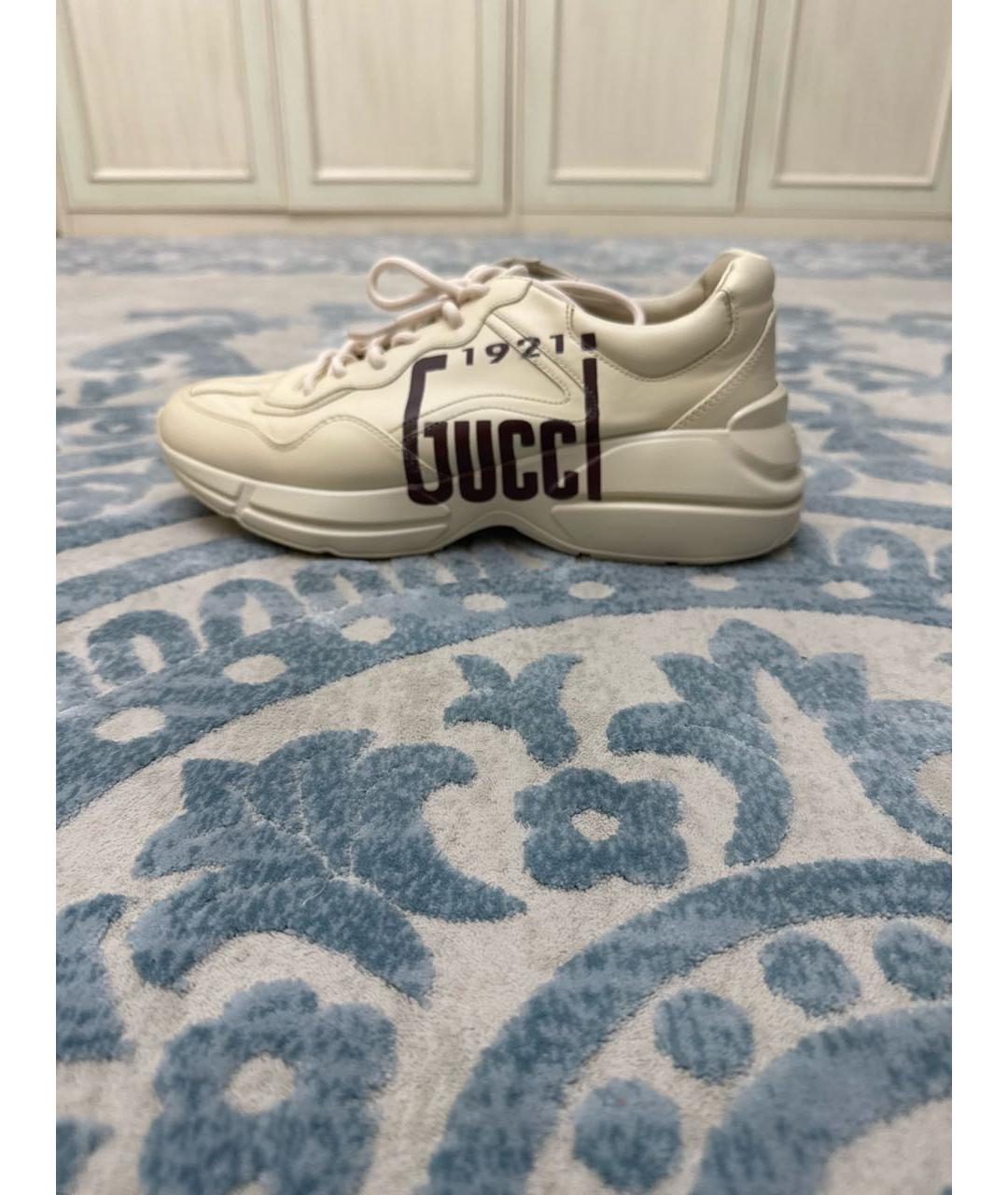 GUCCI Бежевые резиновые низкие кроссовки / кеды, фото 5