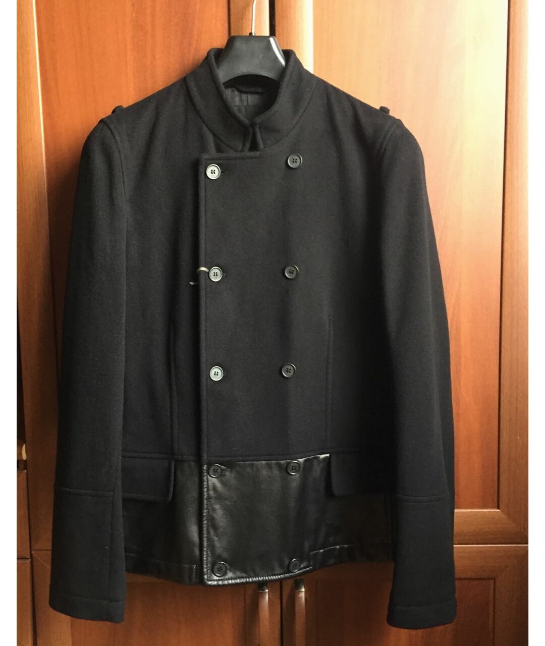 JOHN RICHMOND Черная кашемировая куртка, фото 9