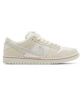 NIKE Кроссовки