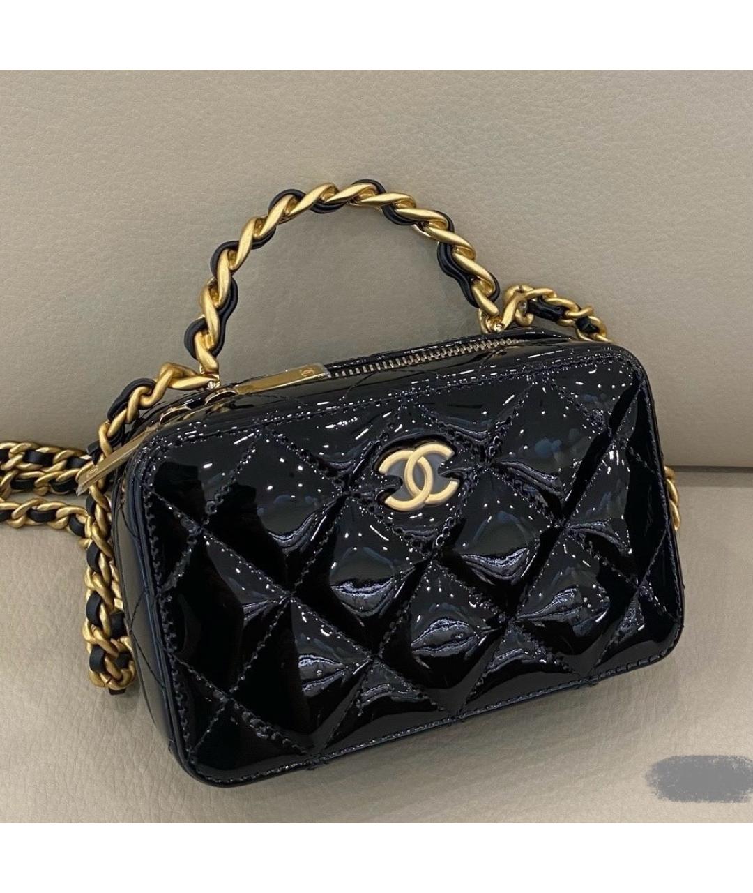 CHANEL Черная сумка через плечо из лакированной кожи, фото 7