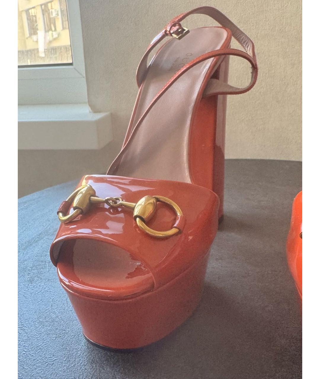 GUCCI Оранжевое босоножки из лакированной кожи, фото 5