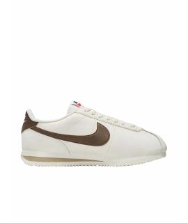 NIKE Кроссовки