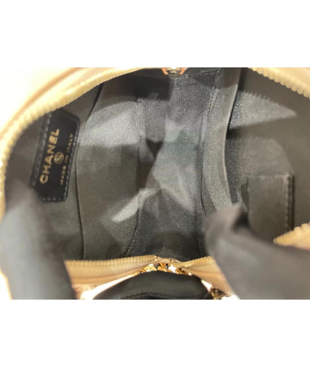 CHANEL Кожаная сумка через плечо, фото 6