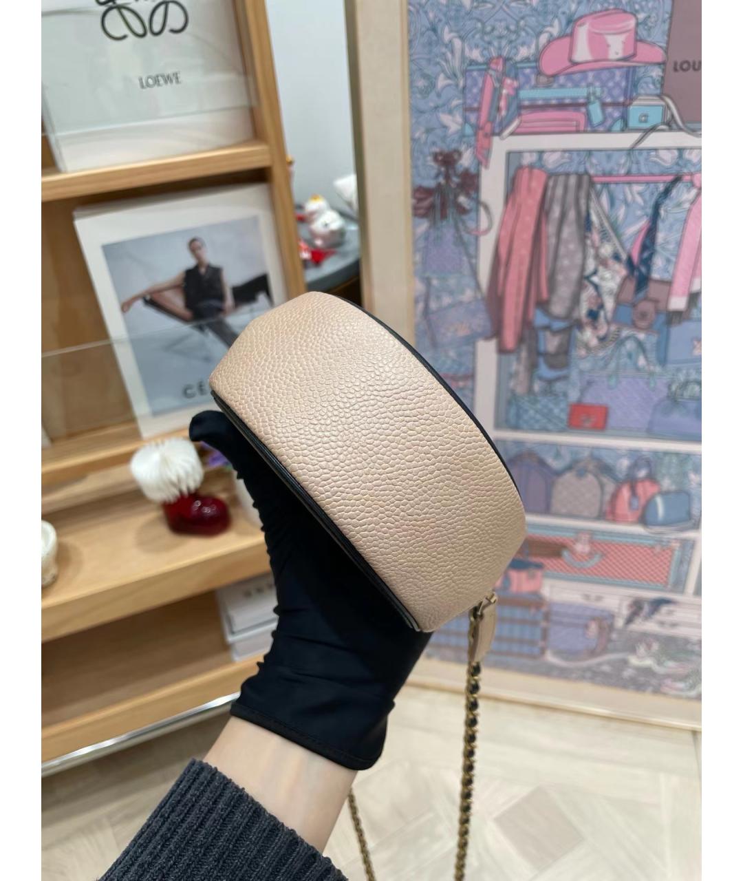 CHANEL Кожаная сумка через плечо, фото 4