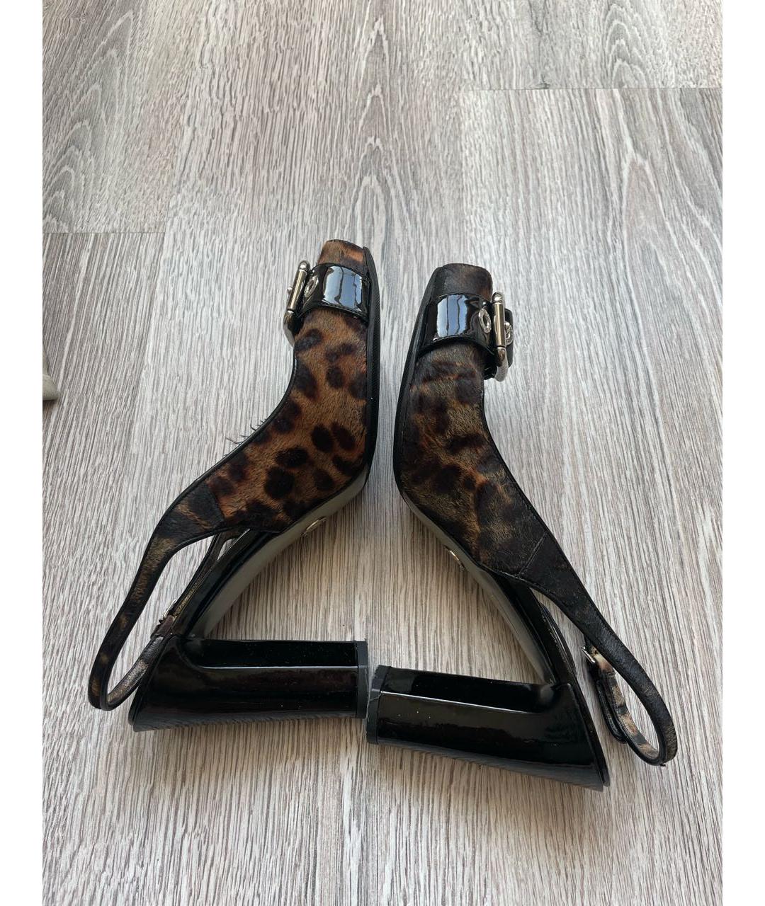 DOLCE&GABBANA Коричневые босоножки из лакированной кожи, фото 5