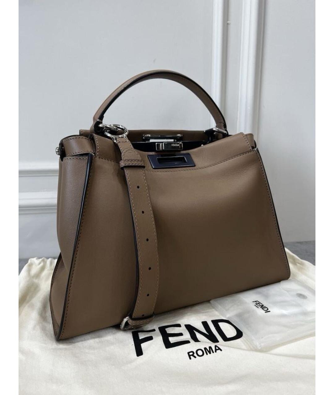 FENDI Бежевая кожаная сумка с короткими ручками, фото 2
