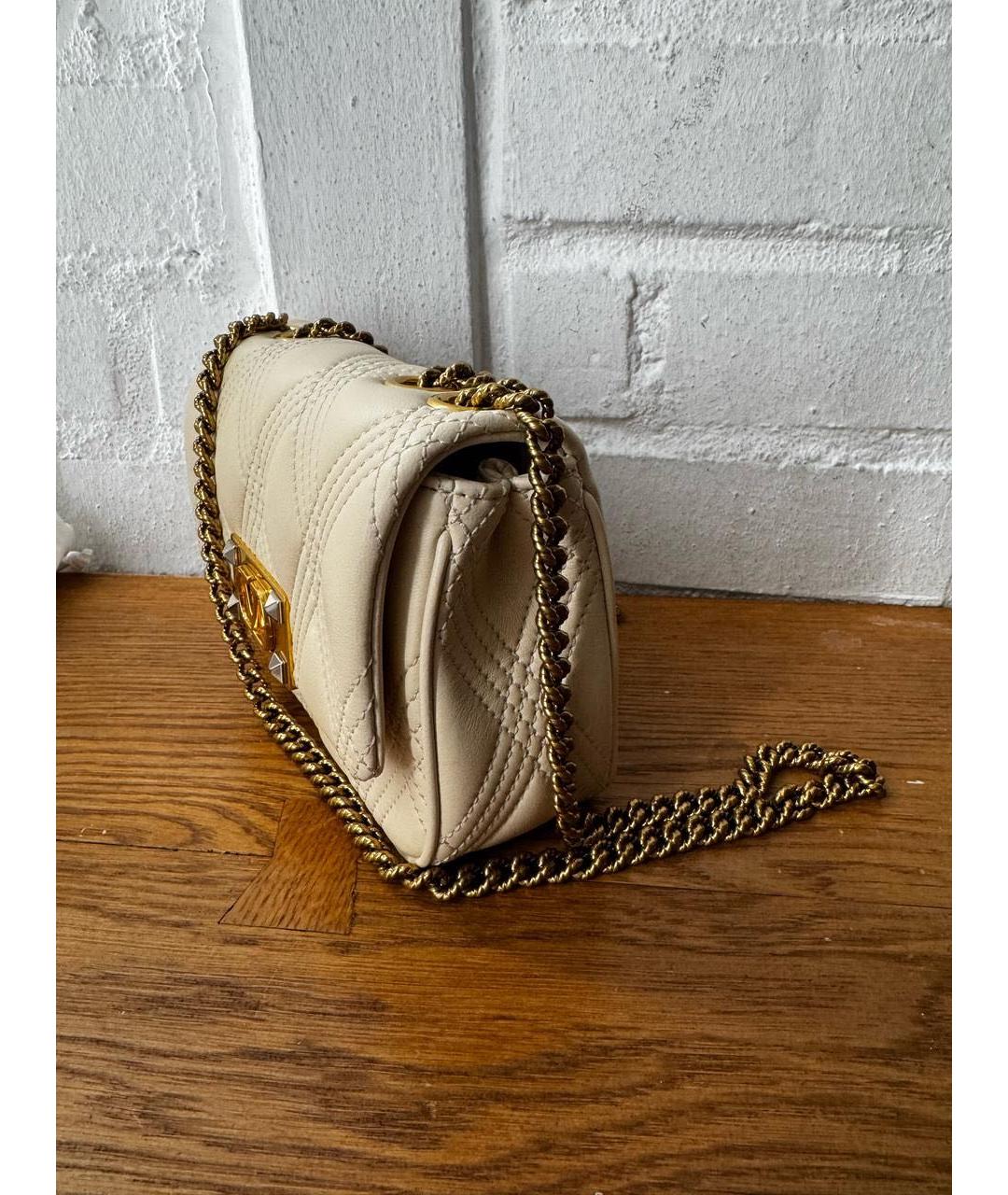 VALENTINO Бежевая кожаная сумка через плечо, фото 2