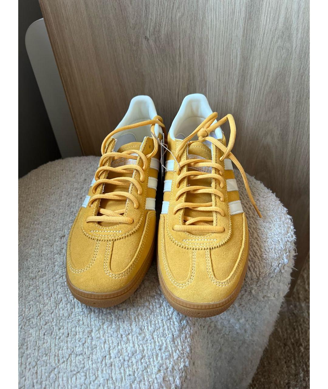 ADIDAS Горчичные замшевые кеды, фото 2