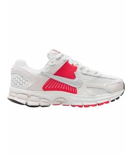 NIKE Кроссовки