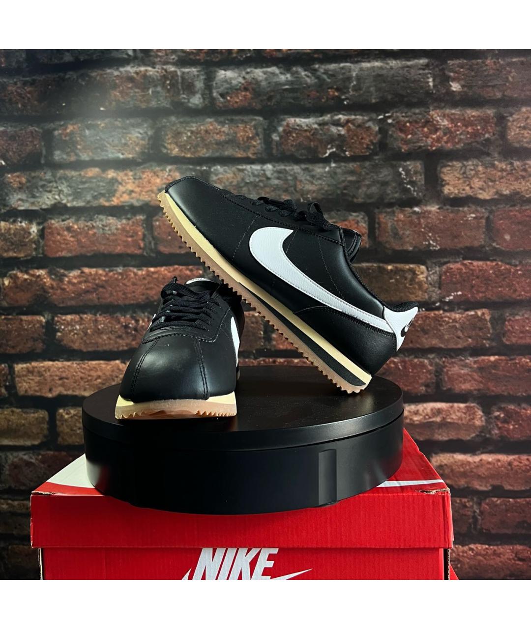 NIKE Черные низкие кроссовки / кеды из искусственной кожи, фото 2