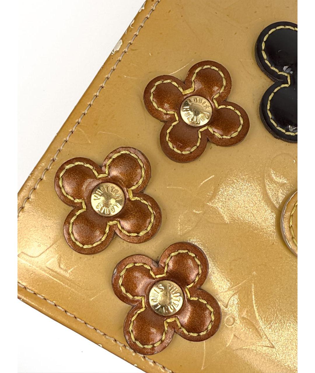 LOUIS VUITTON Горчичная сумка через плечо из лакированной кожи, фото 8