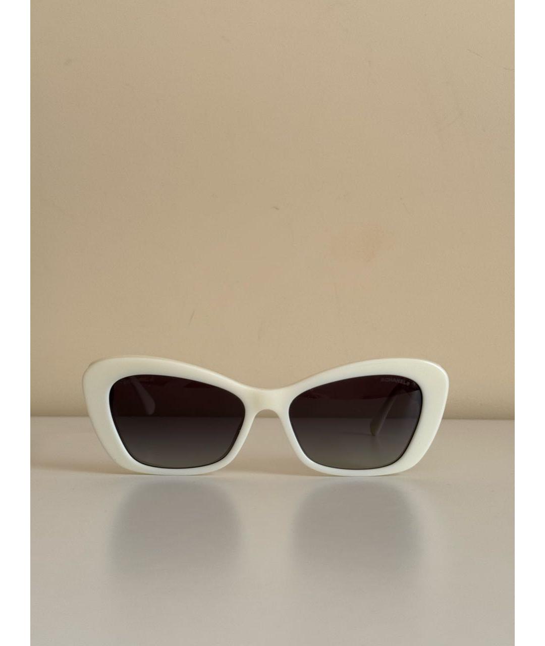 CHANEL Белые пластиковые солнцезащитные очки, фото 9