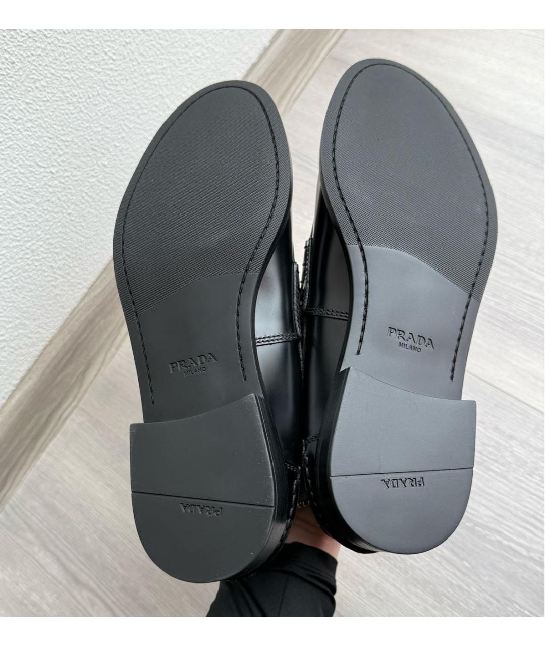 PRADA Черные кожаные лоферы, фото 5