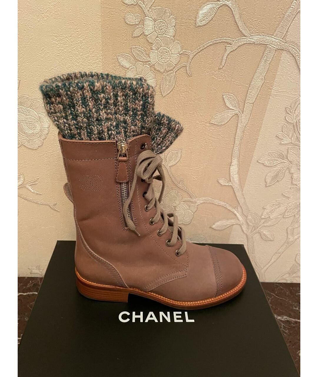 CHANEL Бежевые кожаные ботинки, фото 5
