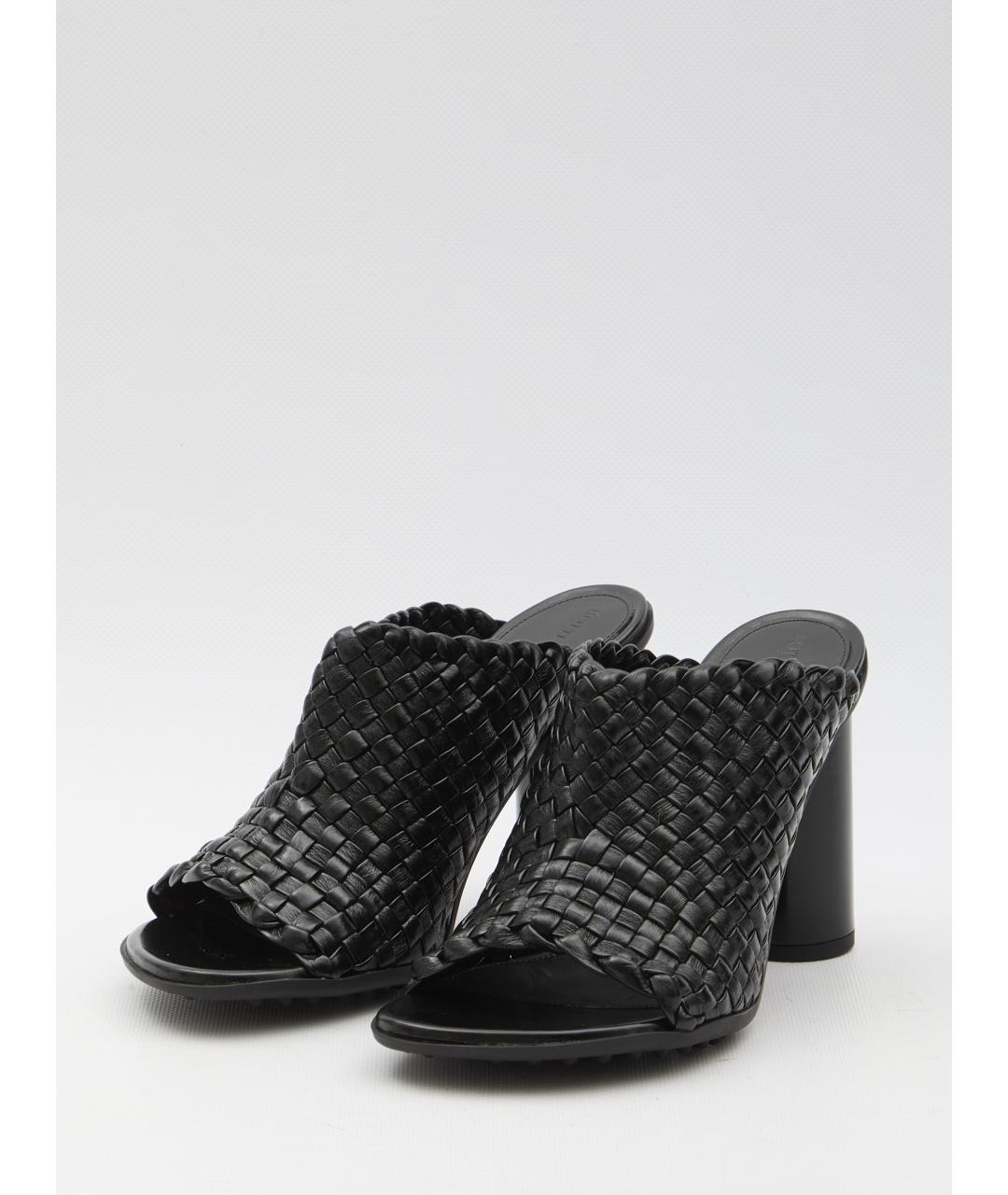 BOTTEGA VENETA Черные кожаные мюли, фото 2
