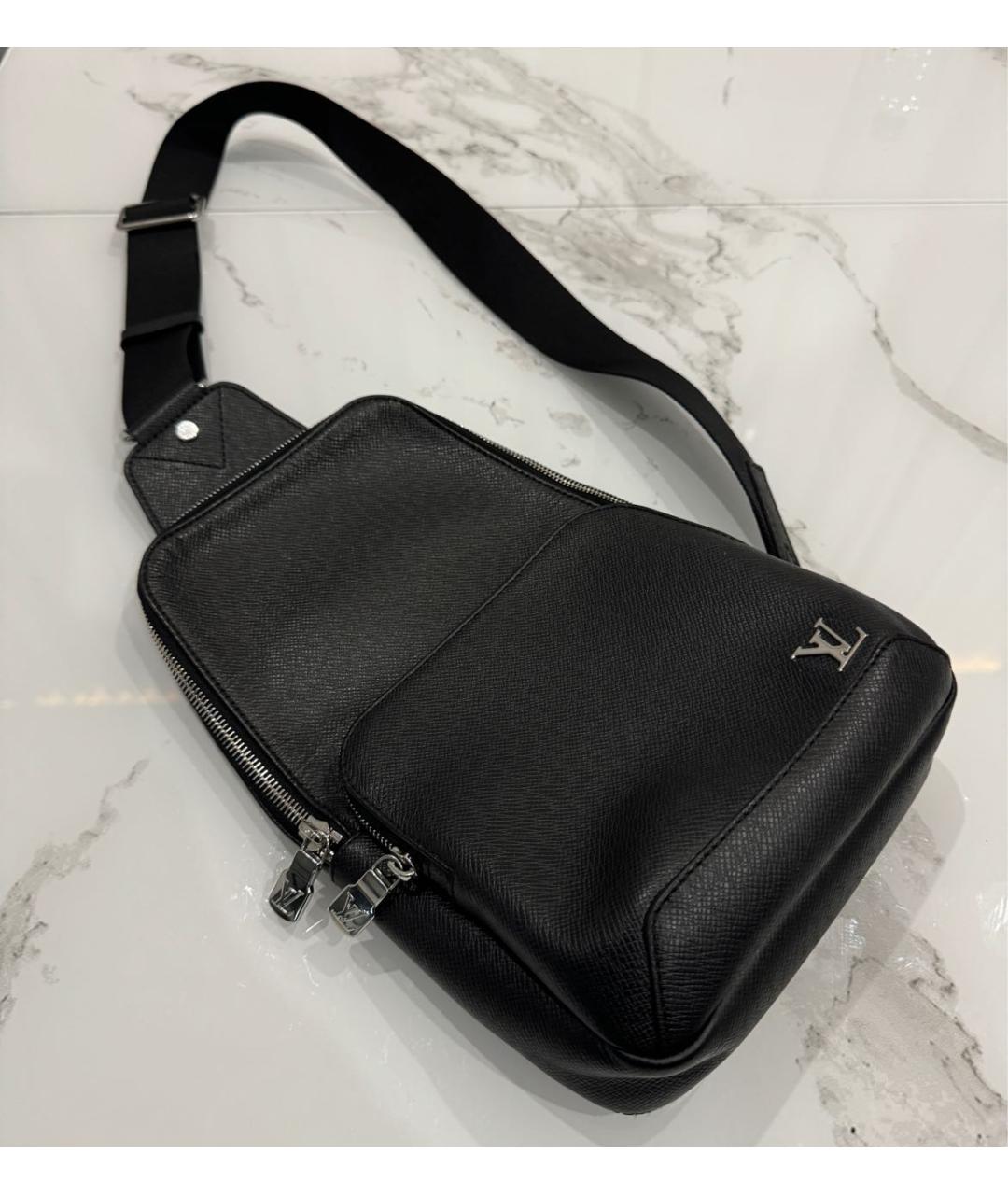 LOUIS VUITTON Черная кожаная сумка на плечо, фото 2