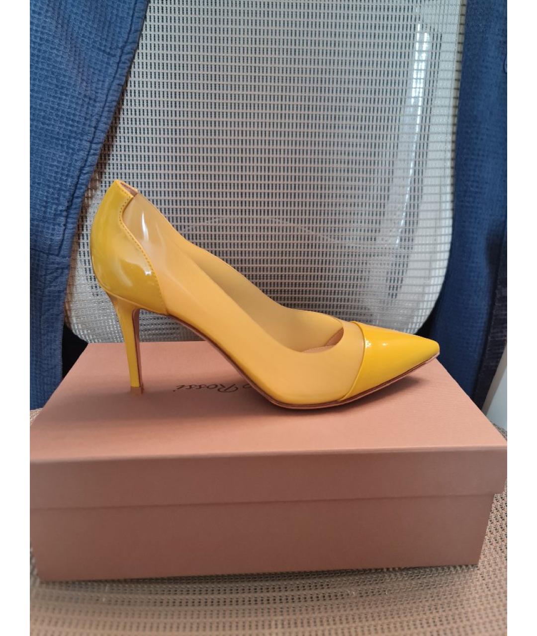 GIANVITO ROSSI Горчичные резиновые туфли, фото 5