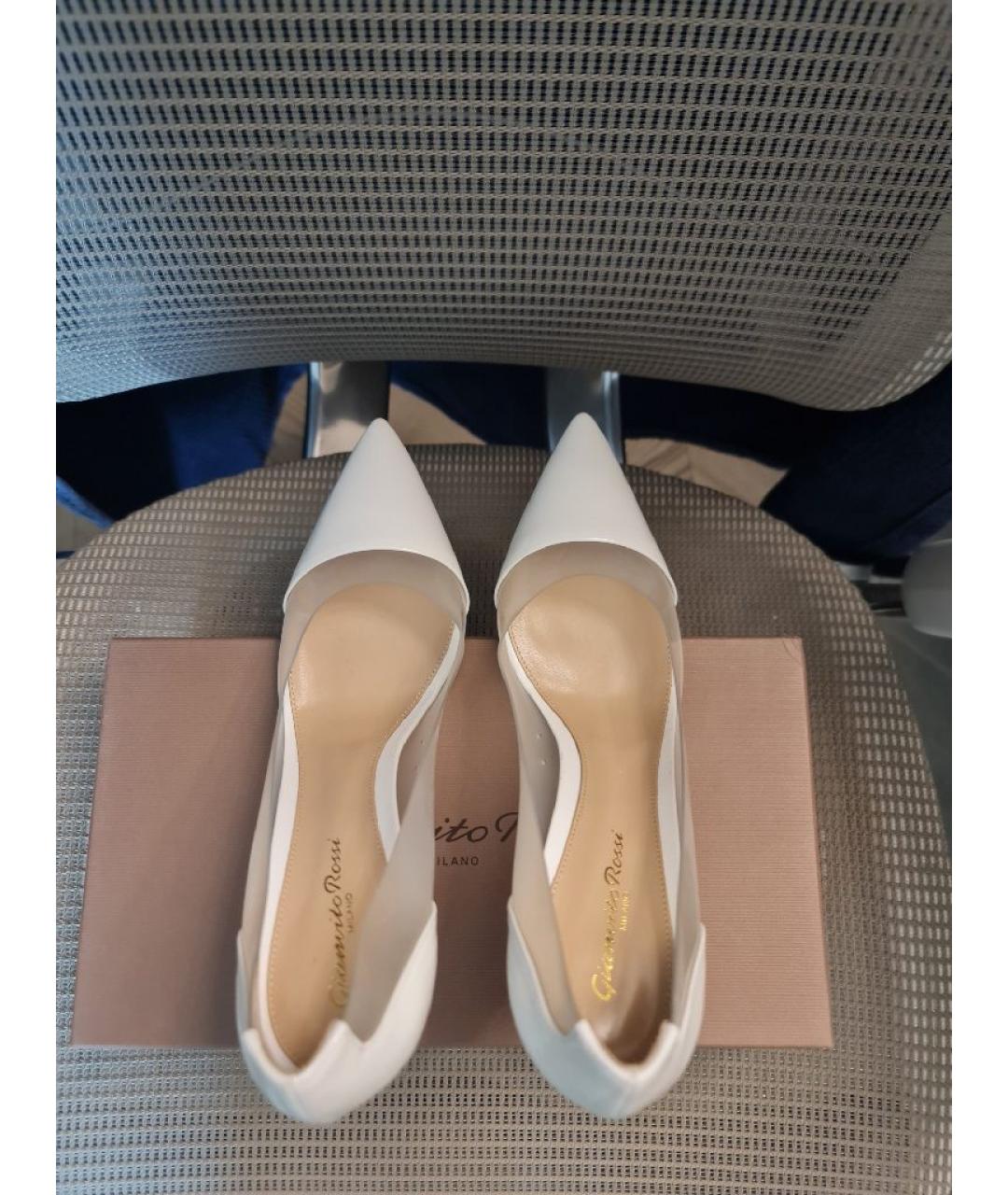 GIANVITO ROSSI Белые резиновые туфли, фото 3