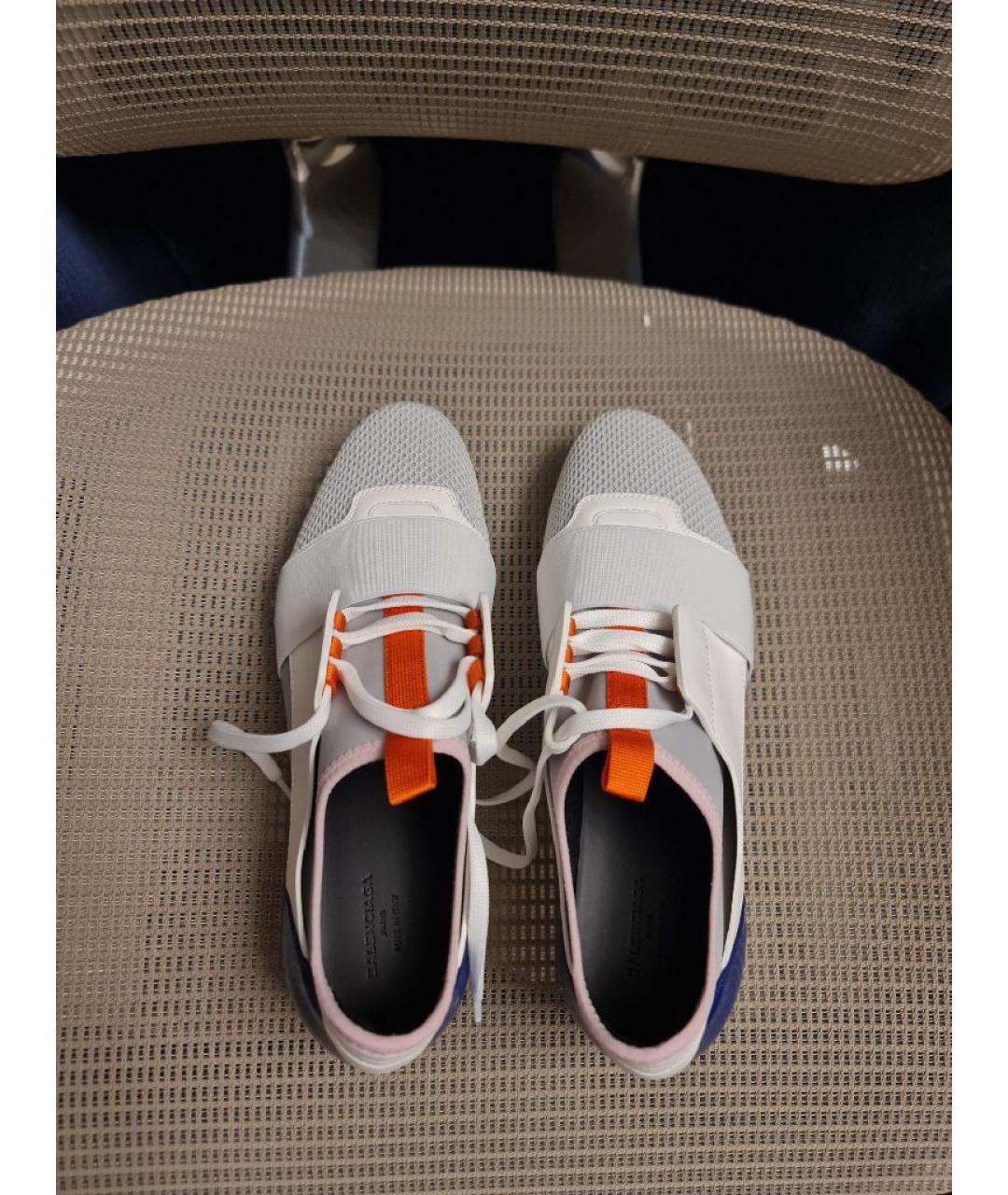 BALENCIAGA Серые кроссовки, фото 3