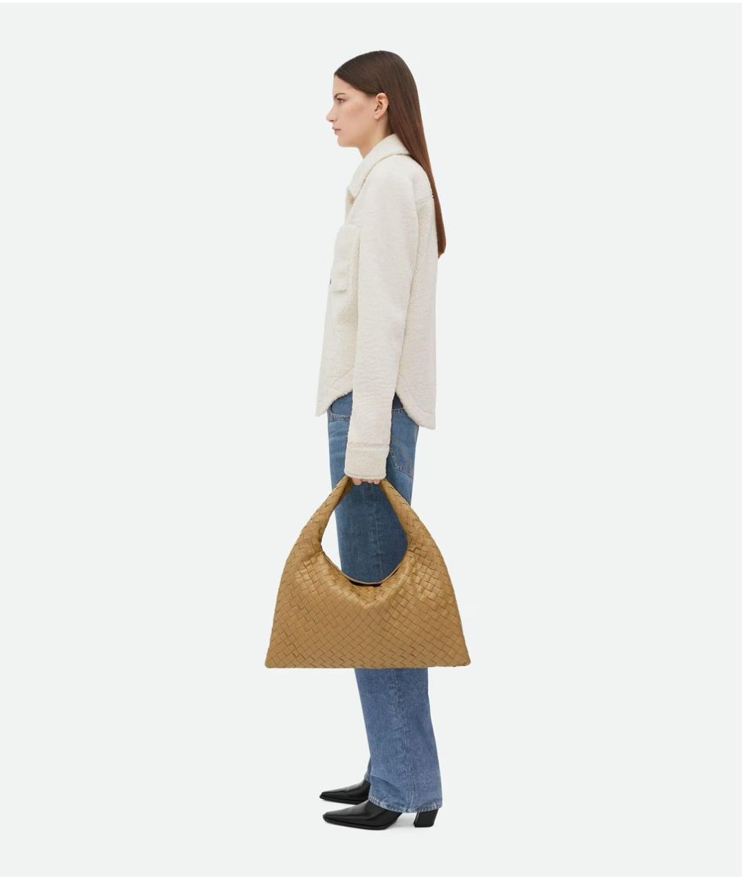 BOTTEGA VENETA Бежевая кожаная сумка с короткими ручками, фото 5