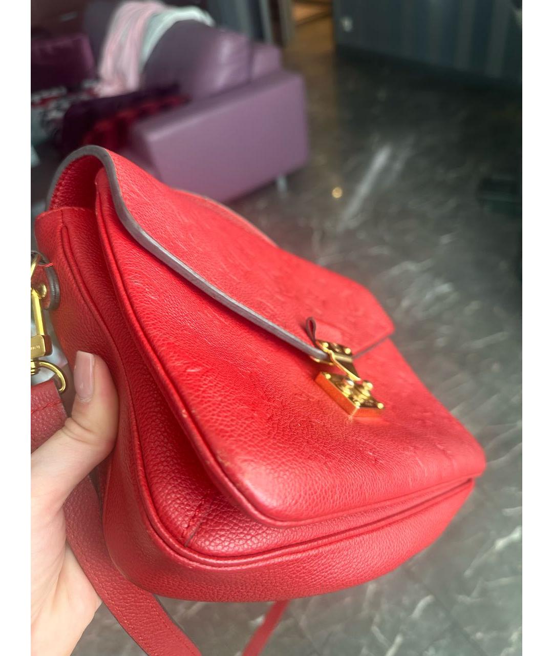 LOUIS VUITTON Красная кожаная сумка через плечо, фото 3