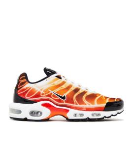 NIKE Кроссовки