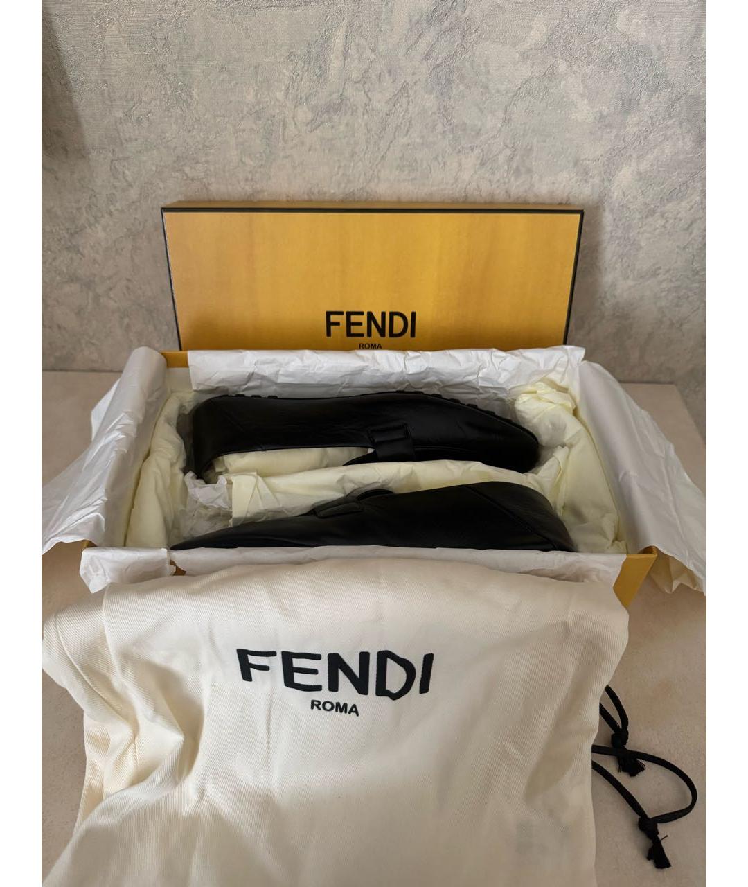 FENDI Черные кожаные мокасины, фото 5