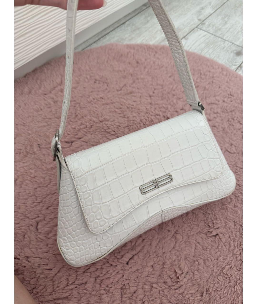 BALENCIAGA Белая кожаная сумка с короткими ручками, фото 2