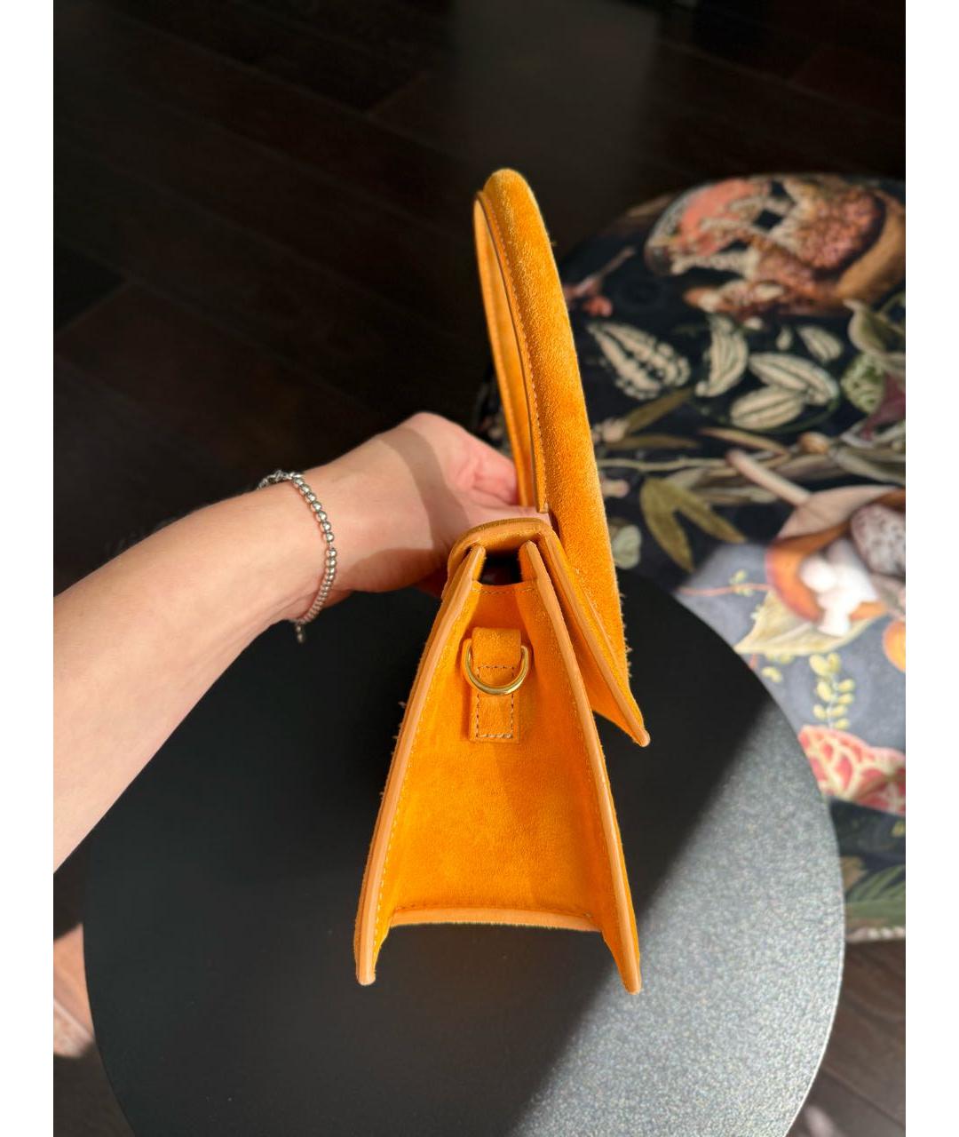 JACQUEMUS Оранжевая замшевая сумка через плечо, фото 4